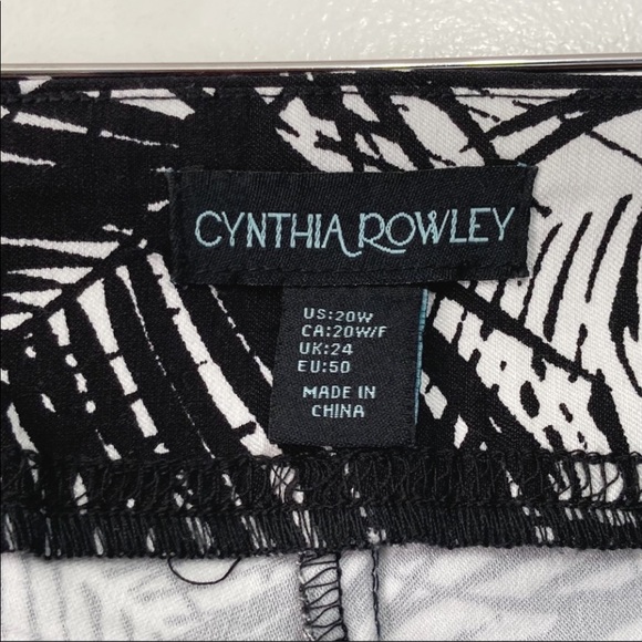 Cynthia Rowley Tropical Print Capri Pants Size 20W - Picture 4 of 8
